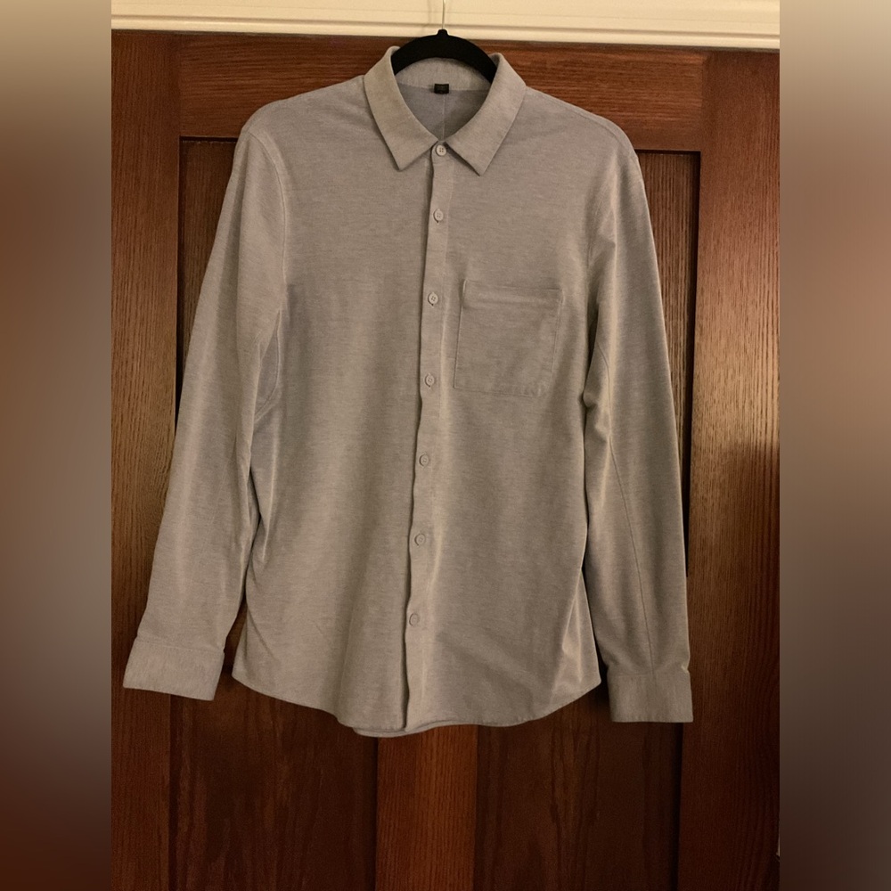 Lululemon Men’s Fitted Long Sleeve Button-Down Shirt Silver Blue Small